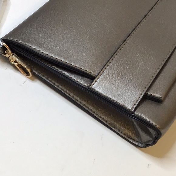 SUMMER & ROSE STEEL GRAY CROSSBODY HAND BAG - Picture 7 of 11